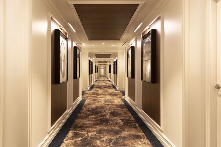 Ballroom/Hall 121 of 165