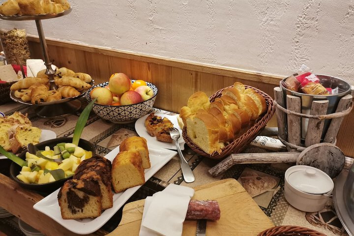 Dining 50 of 65