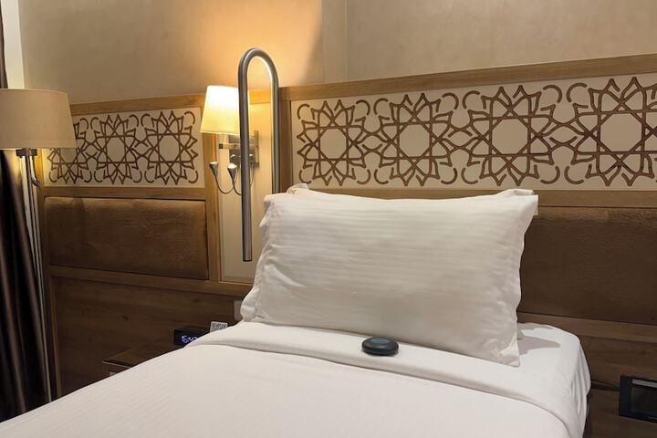 Room 40 of 74
