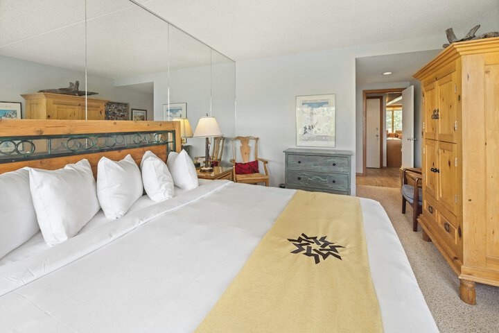 Room 36 of 226