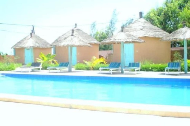 Pool 33 of 63
