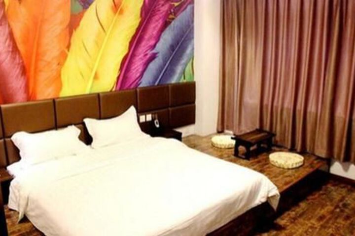 Room 21 of 29