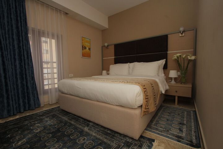Room 36 of 67
