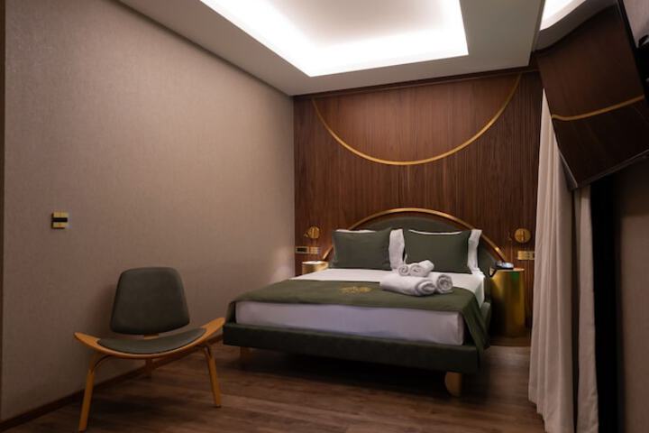 Room 46 of 69