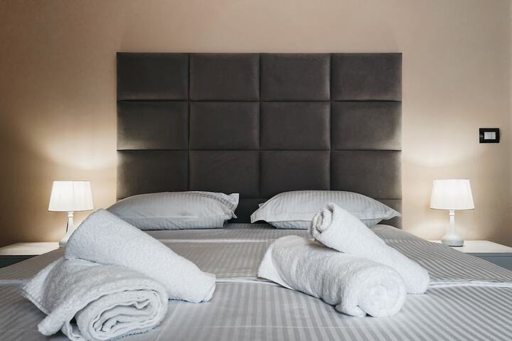 Room 3 of 23