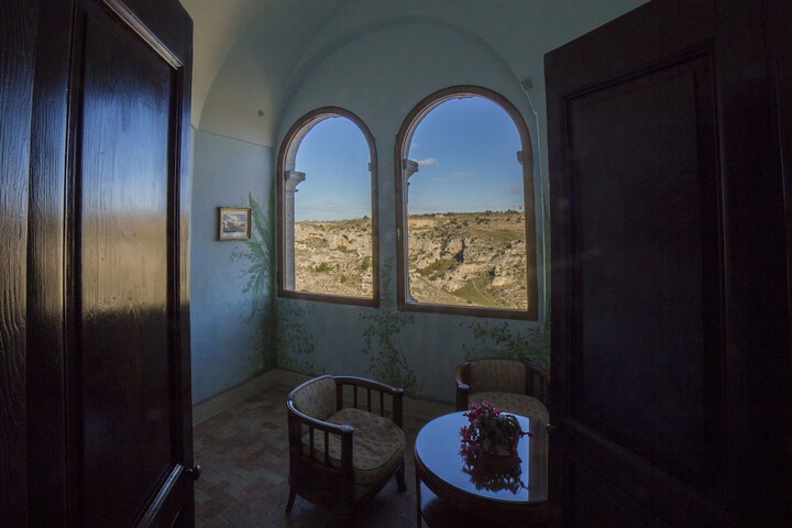 Room 11 of 47