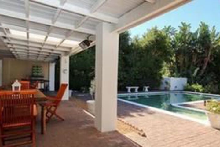 Terrace/Patio 42 of 43