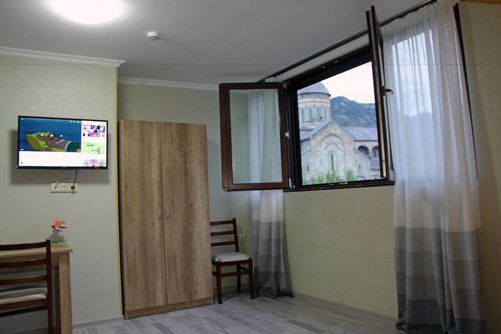 Room 36 of 37
