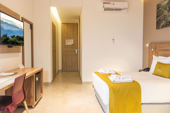 Room 8 of 49