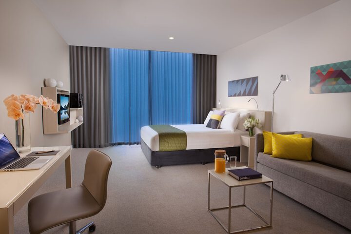 Room 8 of 42