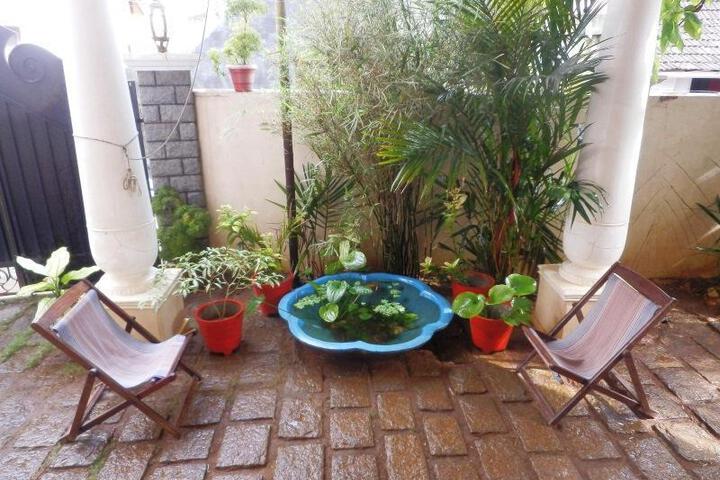 Daffodil Homestay