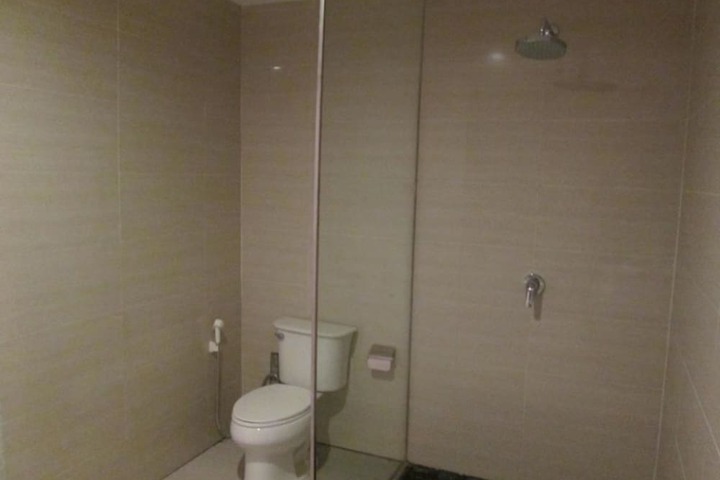 Room 14 of 28