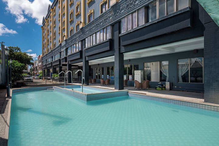 Pool 44 of 71