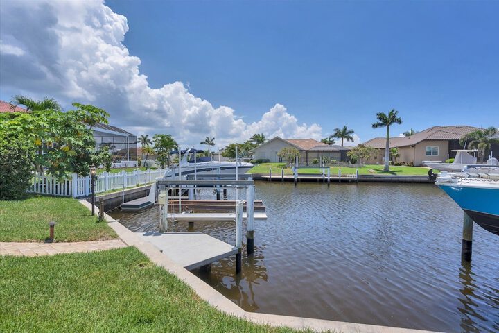 Property Grounds 30 of 38