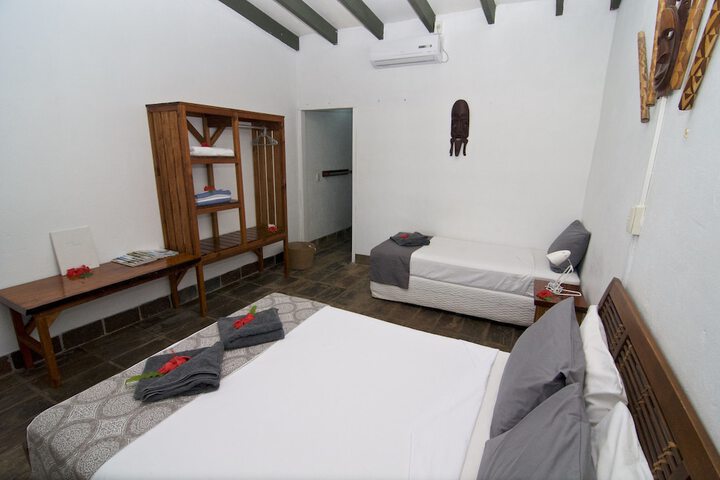 Room 9 of 45