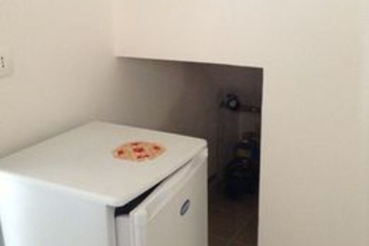 Room 9 of 9