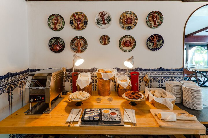 Dining 98 of 124