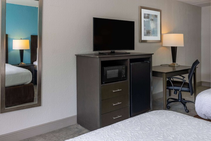 Room 29 of 59