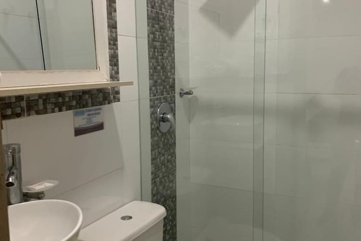 Room 14 of 16