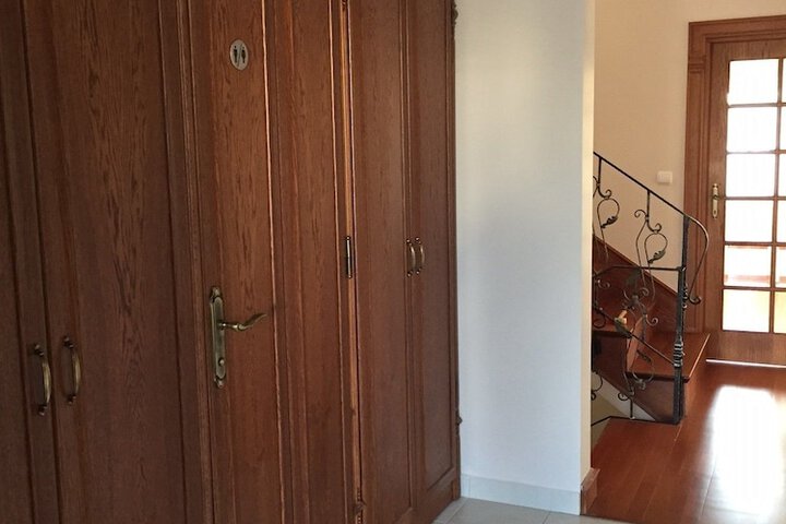 Room 25 of 31