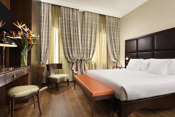 Room 16 of 70