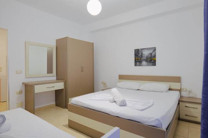 Room 37 of 111