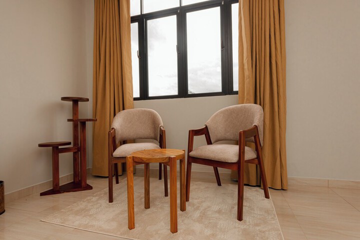 Room 38 of 174