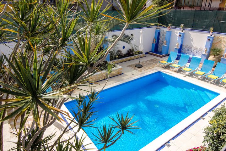 Pool 58 of 101