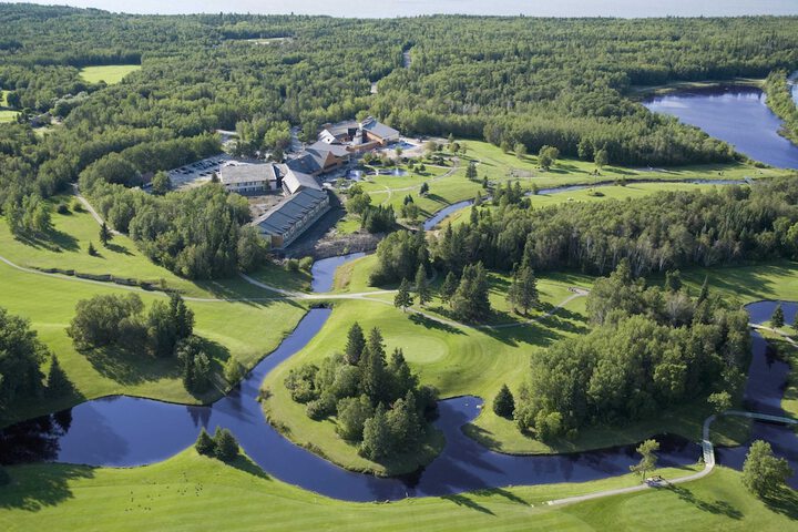 Photo of Lakeview Hecla Resort