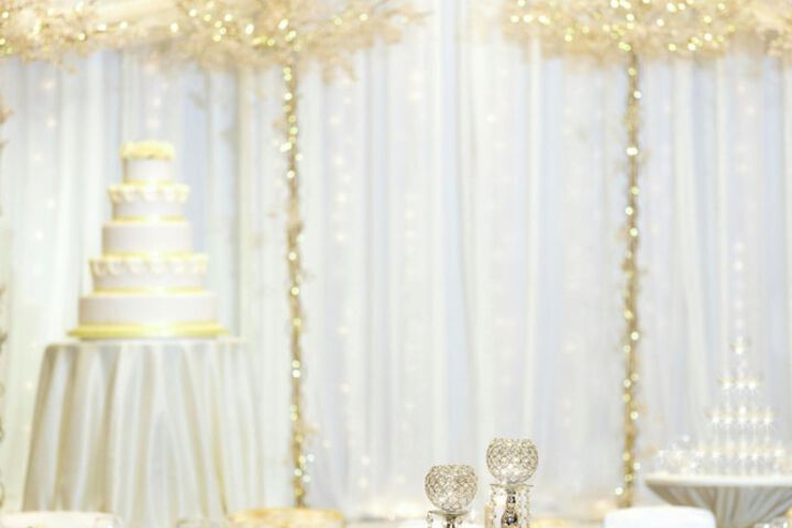 Ballroom/Hall 92 of 107