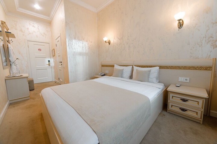 Room 26 of 52