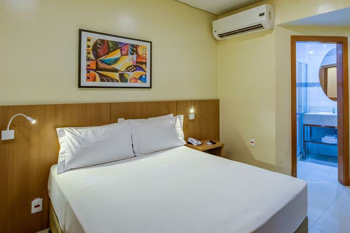 Room 9 of 52