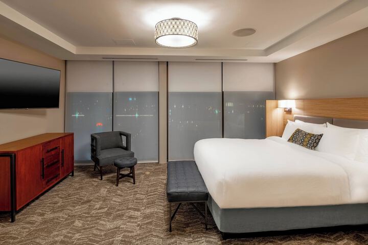 Room 14 of 86