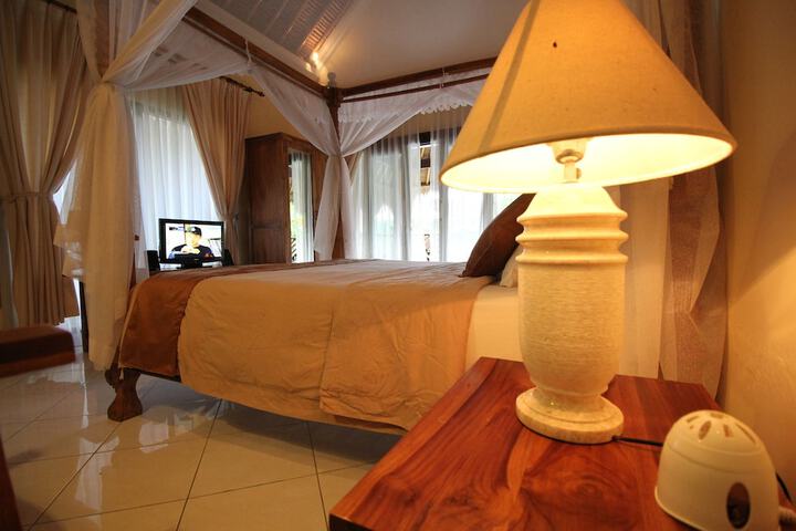 Room 26 of 68