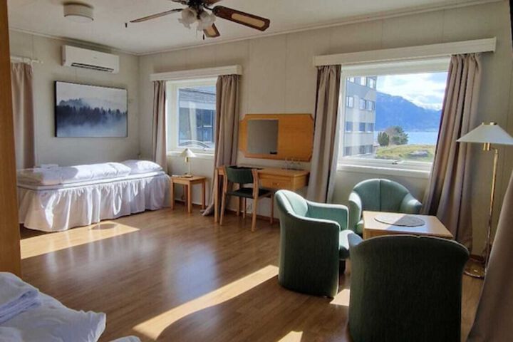 Room 5 of 21