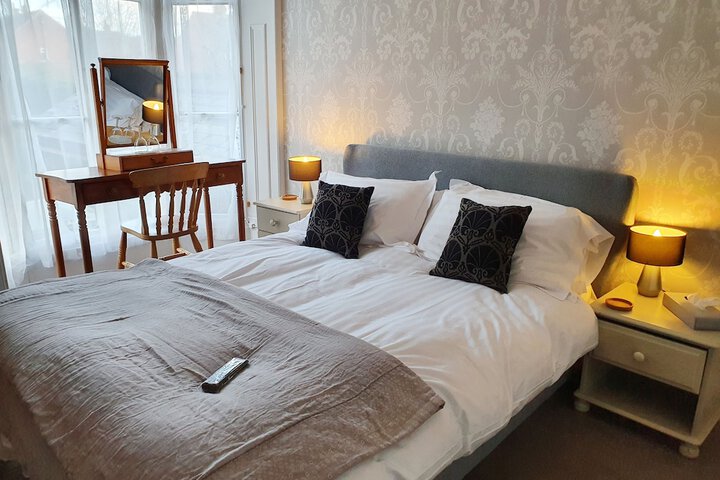 Room 9 of 26
