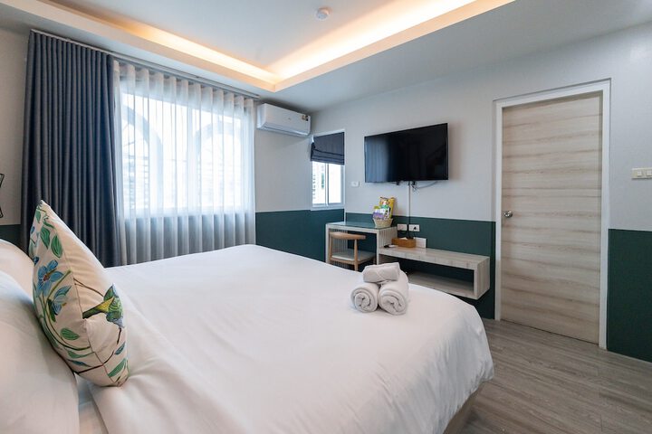 Room 52 of 129