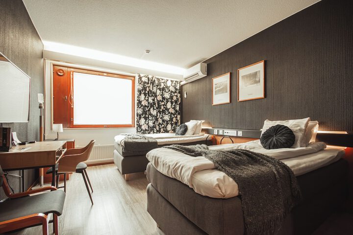 Room 18 of 57