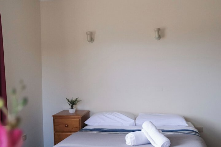 Room 2 of 47