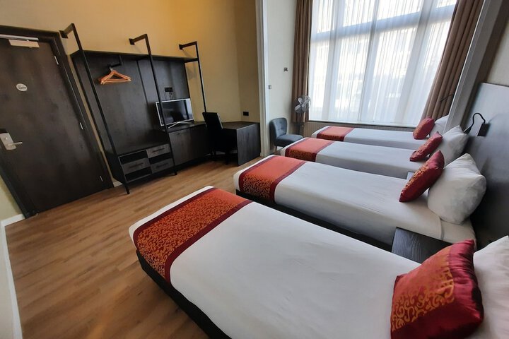 Room 14 of 45