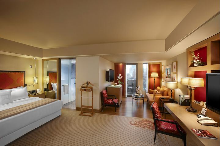 Room 13 of 88