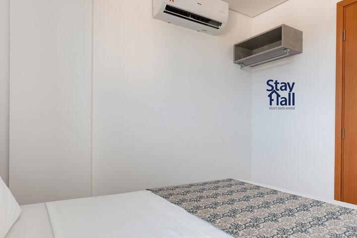 Room 11 of 27