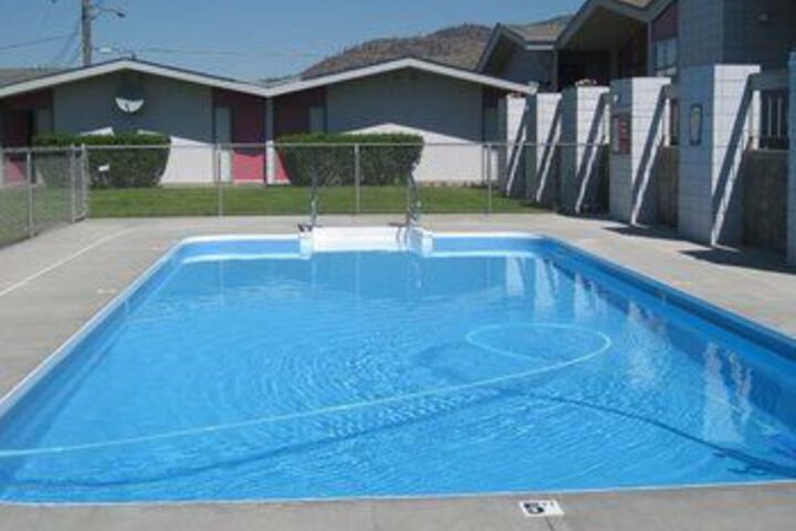 Pool 36 of 42