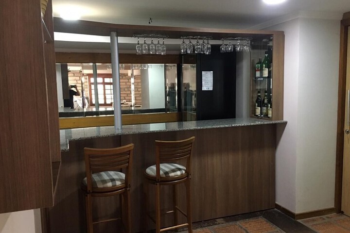 Lounge 185 of 206