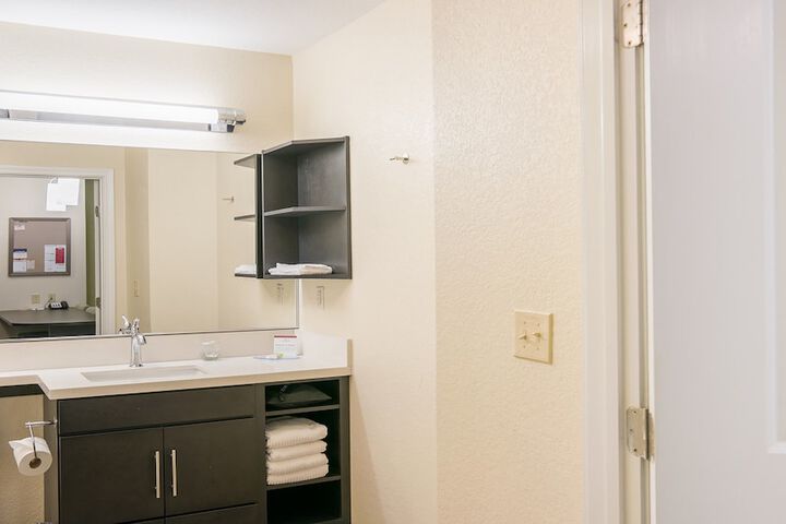 Room 31 of 42