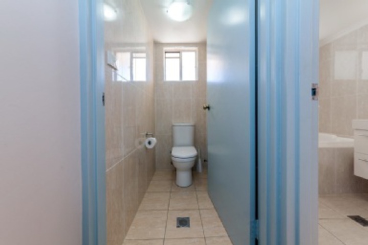 Room 167 of 216