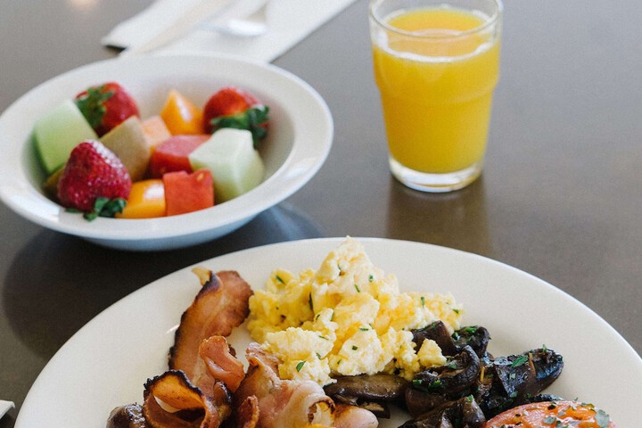 Breakfast/Coffee Service 71 of 91