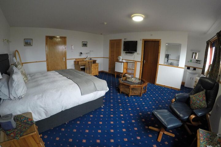 Room 8 of 24
