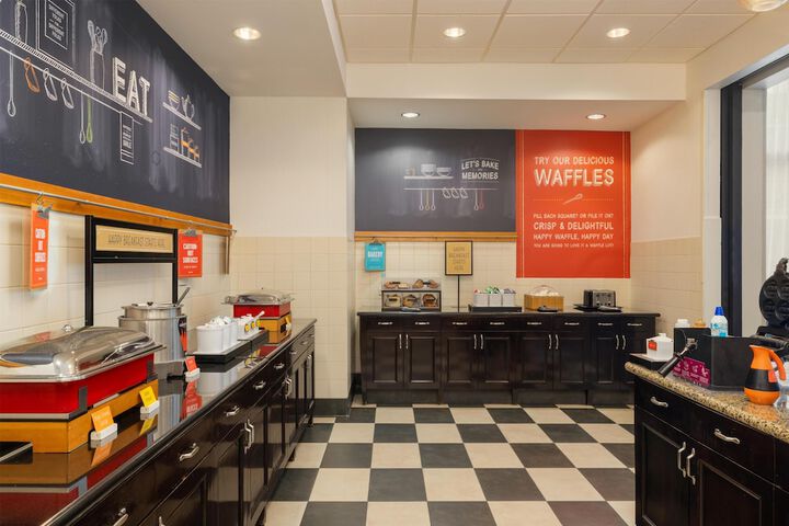 Breakfast/Coffee Service 57 of 68