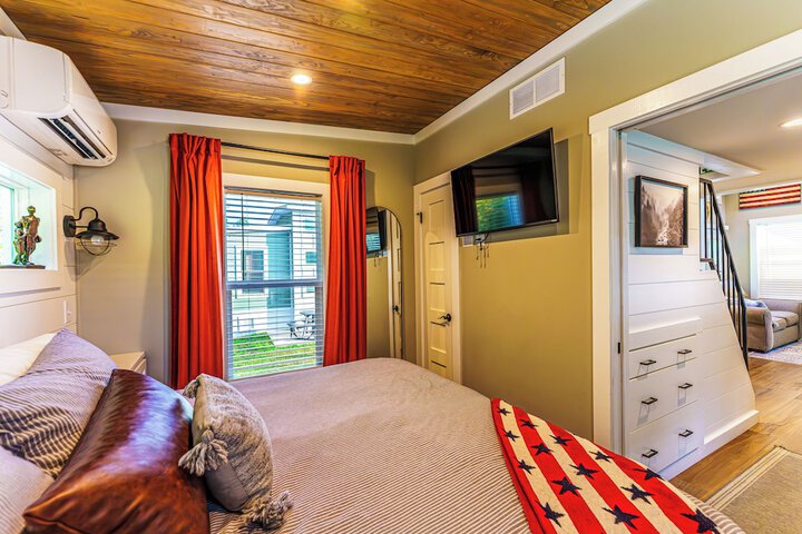 Room 4 of 88